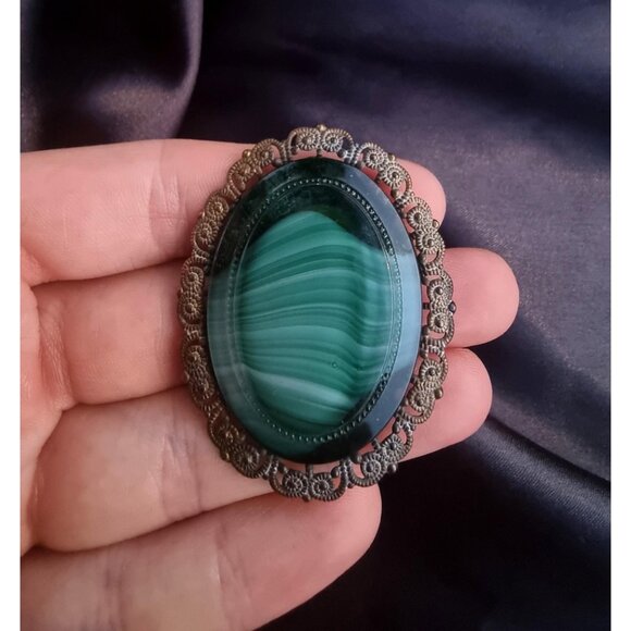 Rare Find Vintage WEST GERMANY Signed Green Glass Brooch Pin - Picture 6 of 7